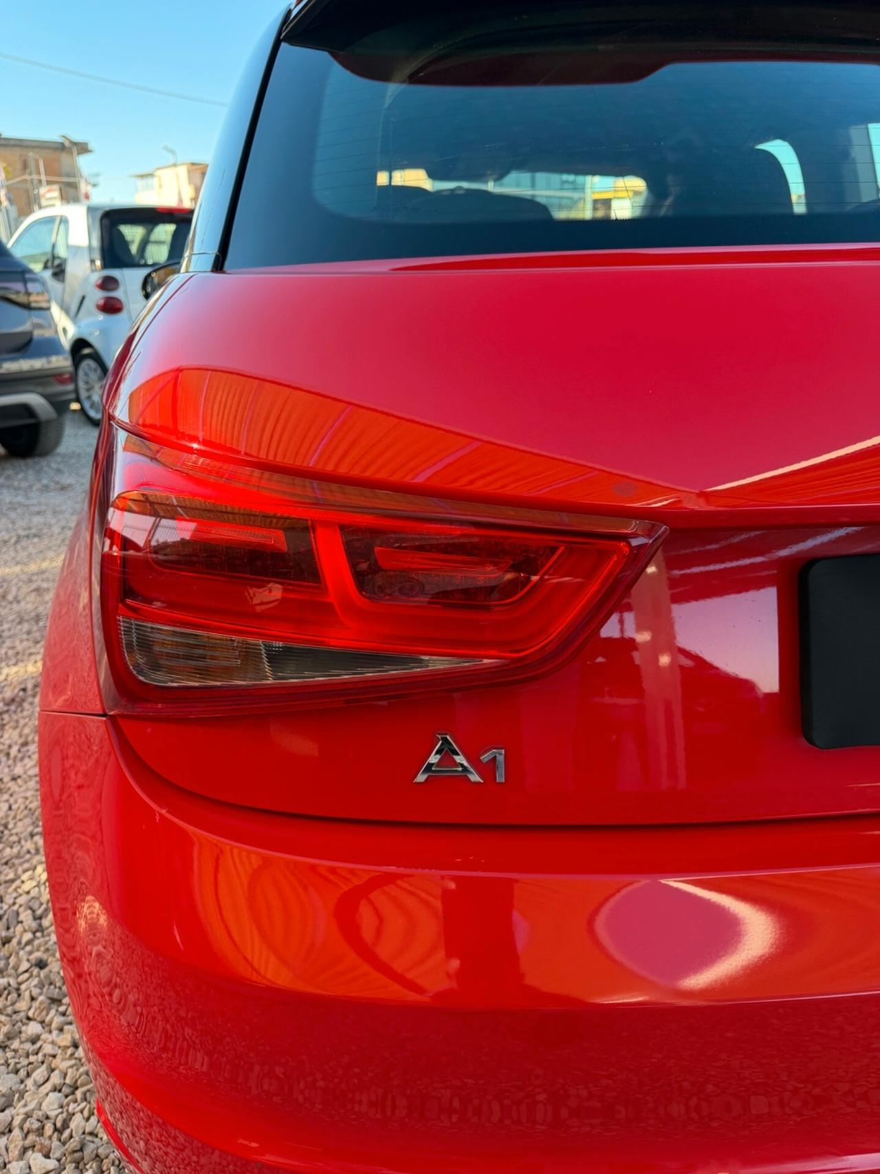 Audi A1 1.6 TDI S line edition