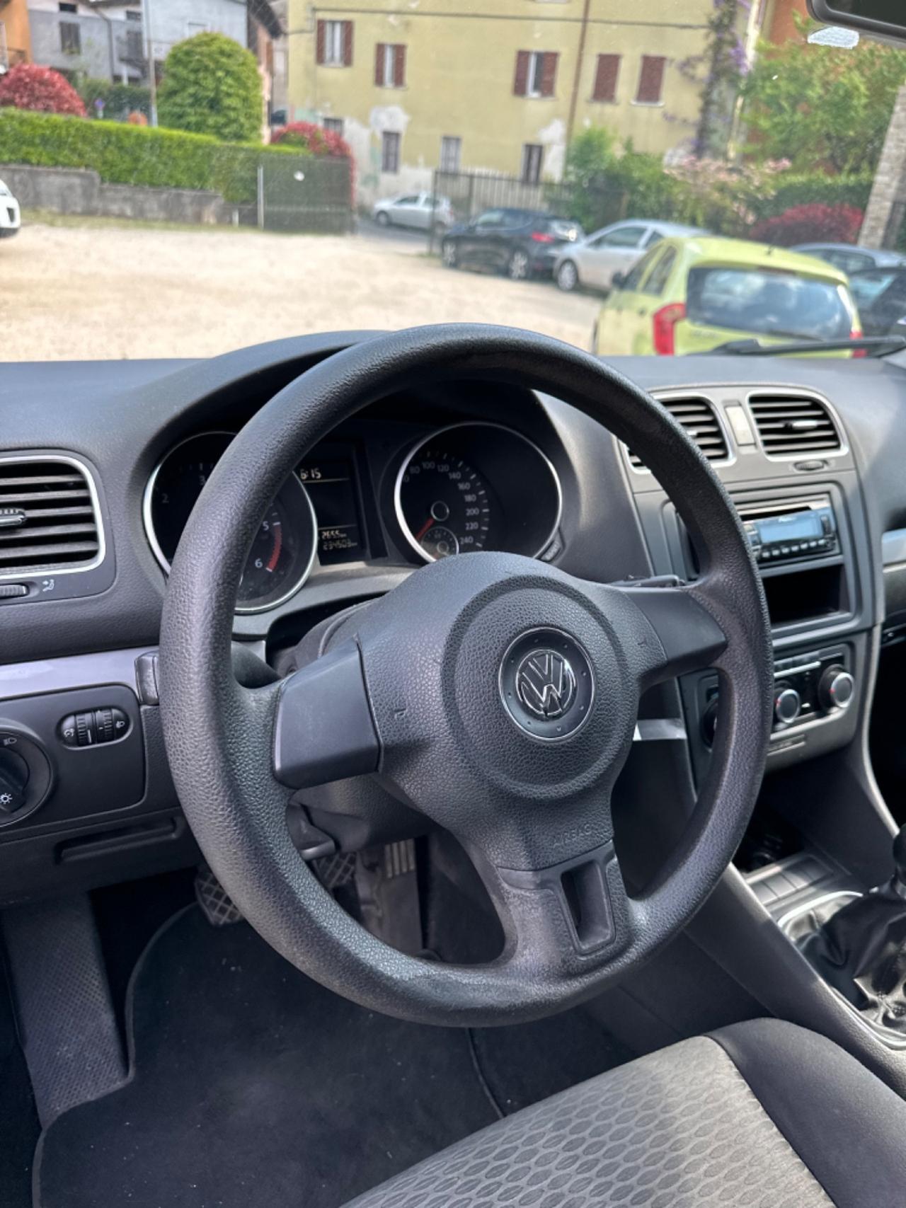 Volkswagen Golf 1.6 TDI DPF 5p. SPORT EDITION KMCERT