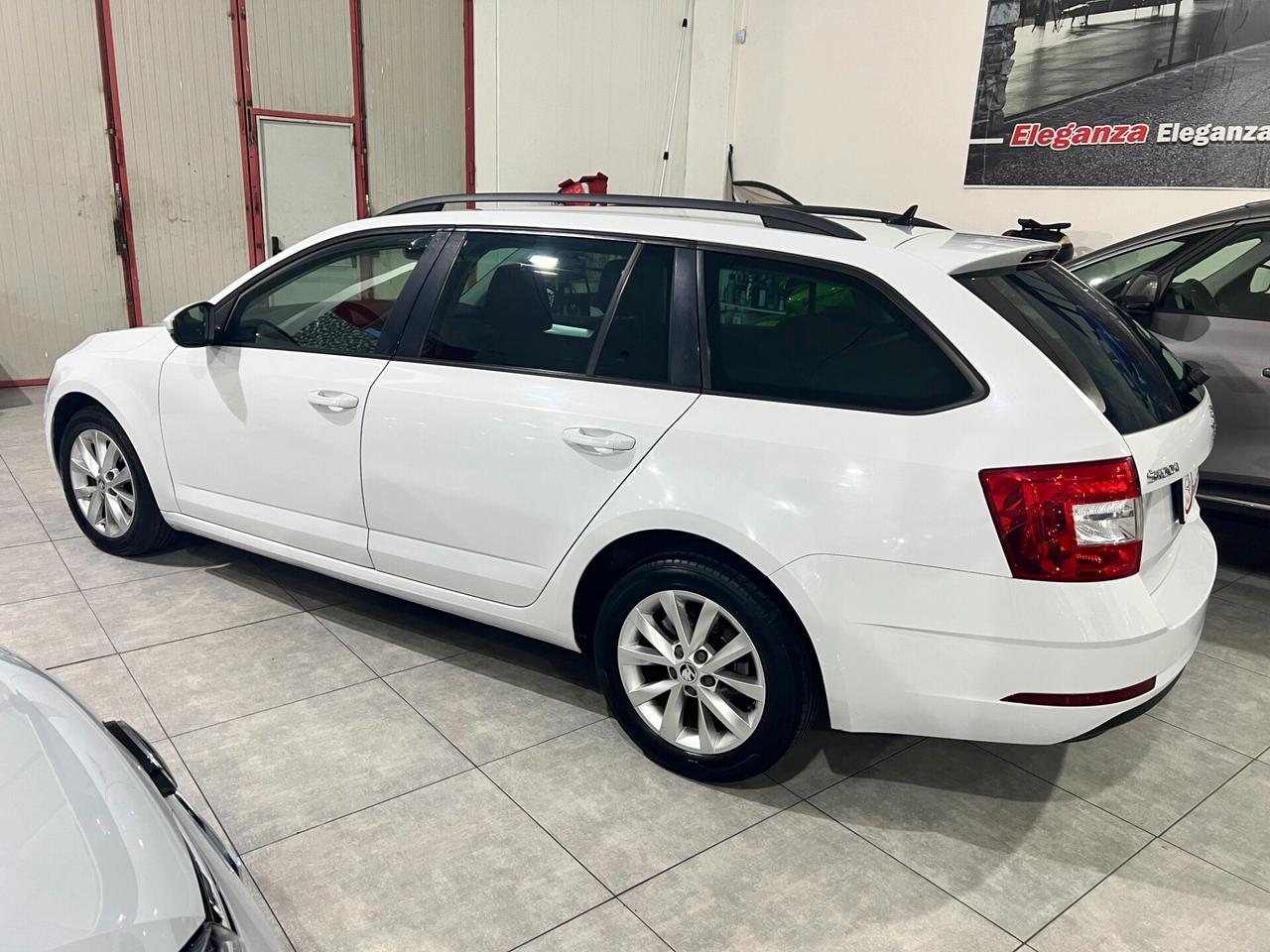 Skoda Octavia 1.6 115 CV SW - Executive - 2017