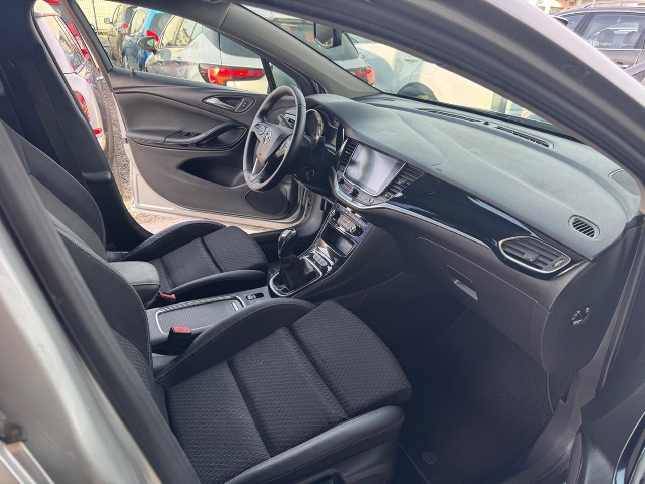 Opel Astra 1.4 Turbo 110CV EcoM Sports Tourer Dynamic