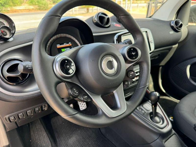 smart fortwo EQ FORTWO COUPE