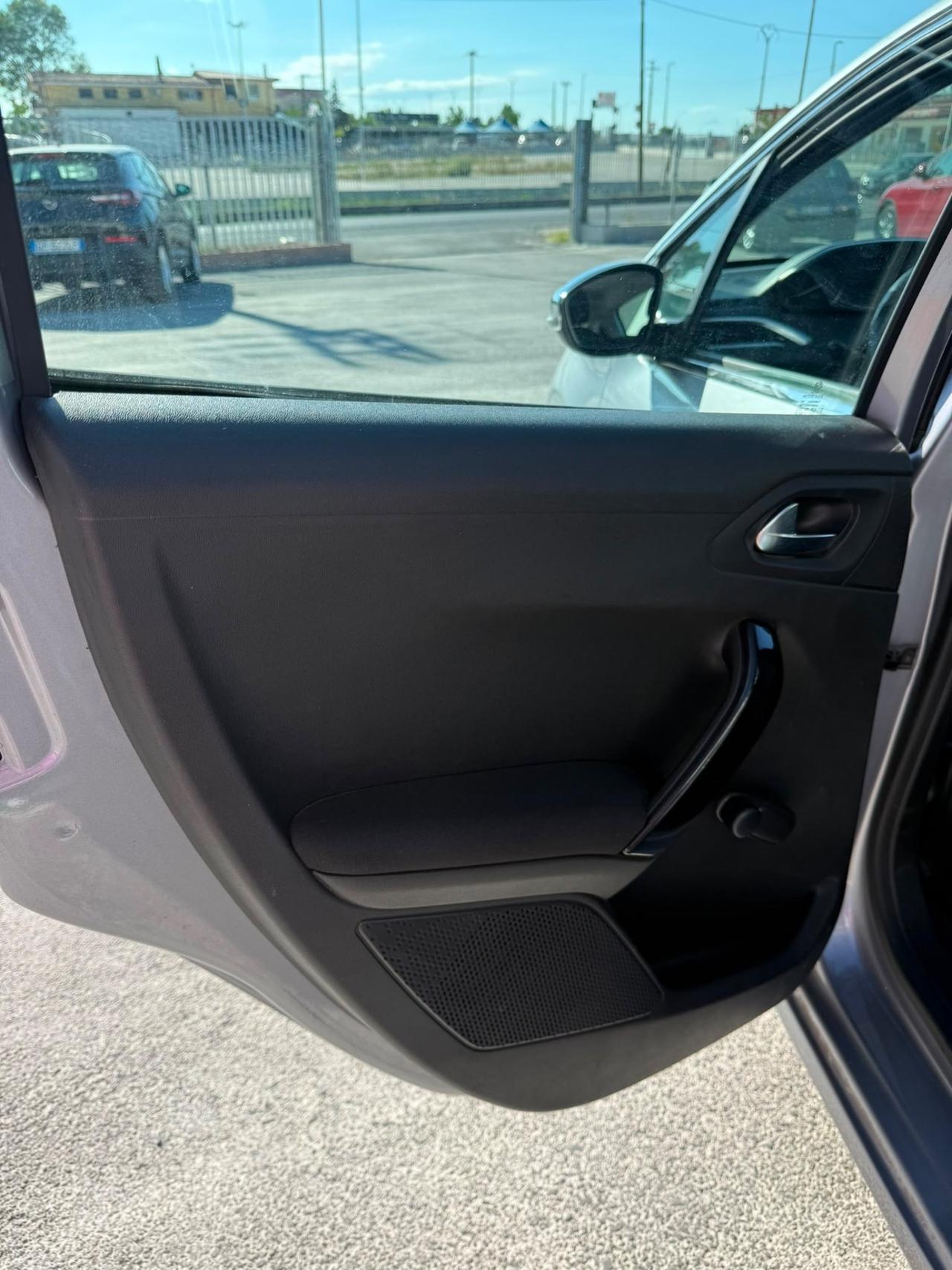 Peugeot 208 BlueHDi 100 S&S 5 porte Allure