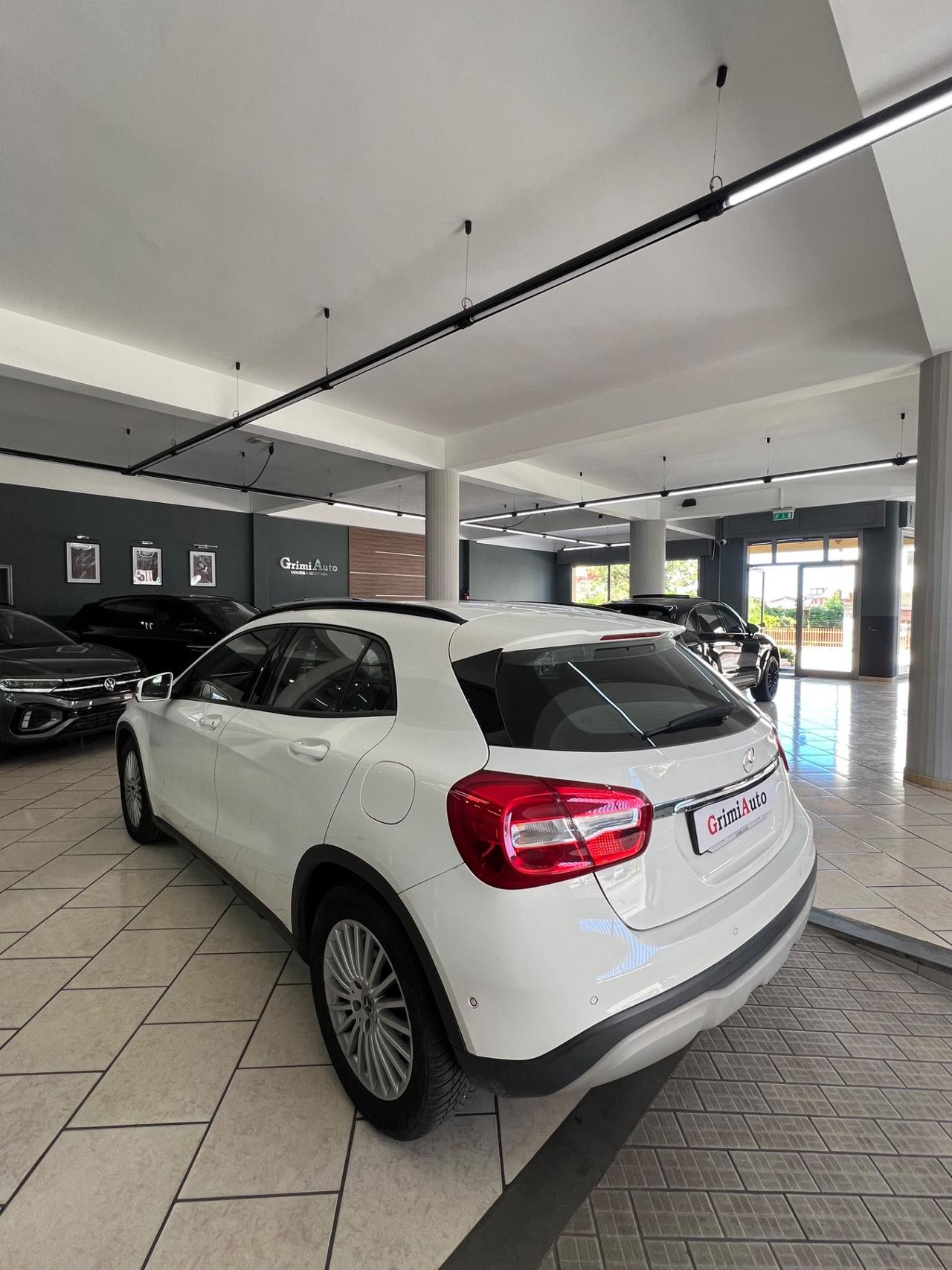 Mercedes-benz GLA 200 d Automatic Business