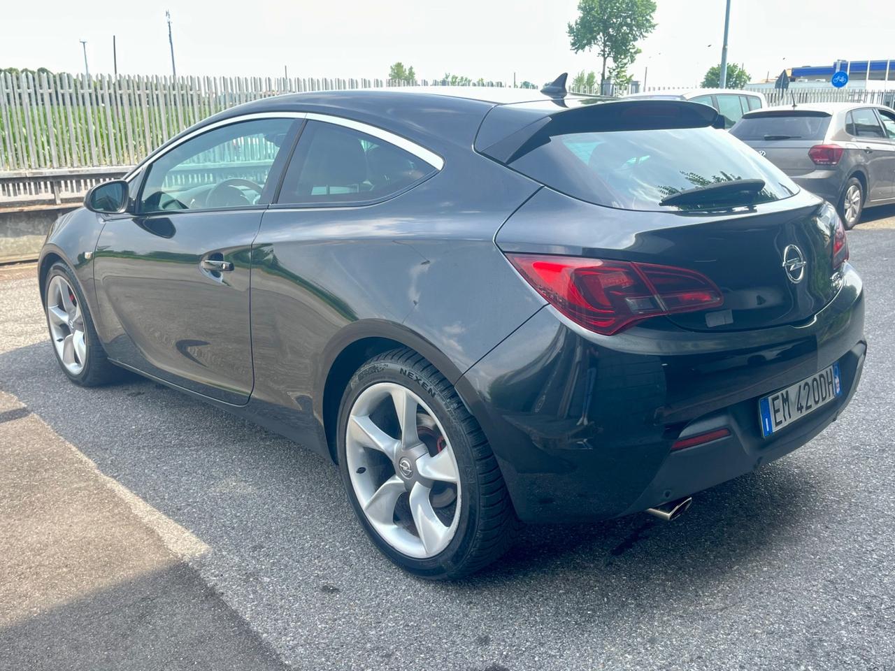 Opel Astra GTC 2.0 CDTI 165CV S&S 3 porte Cosmo S