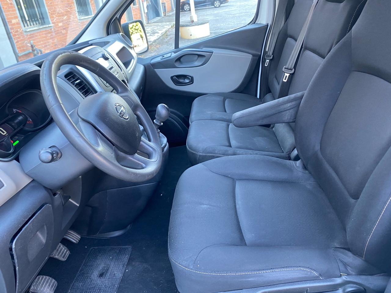 Nissan NV300 29 1.6 dCi 120CV PC-TN Van