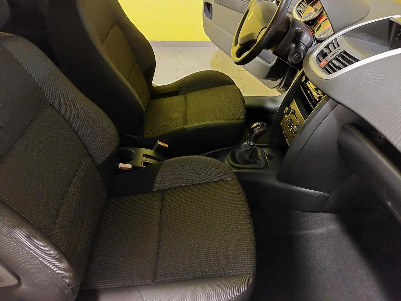 Peugeot 207 3 Porte 207 3p 1.4 8v X-Line eco-Gpl FL