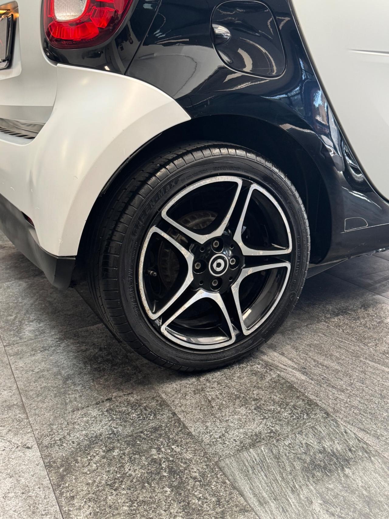 Smart ForTwo 1.0 71 Cv Full LED Finanziabile