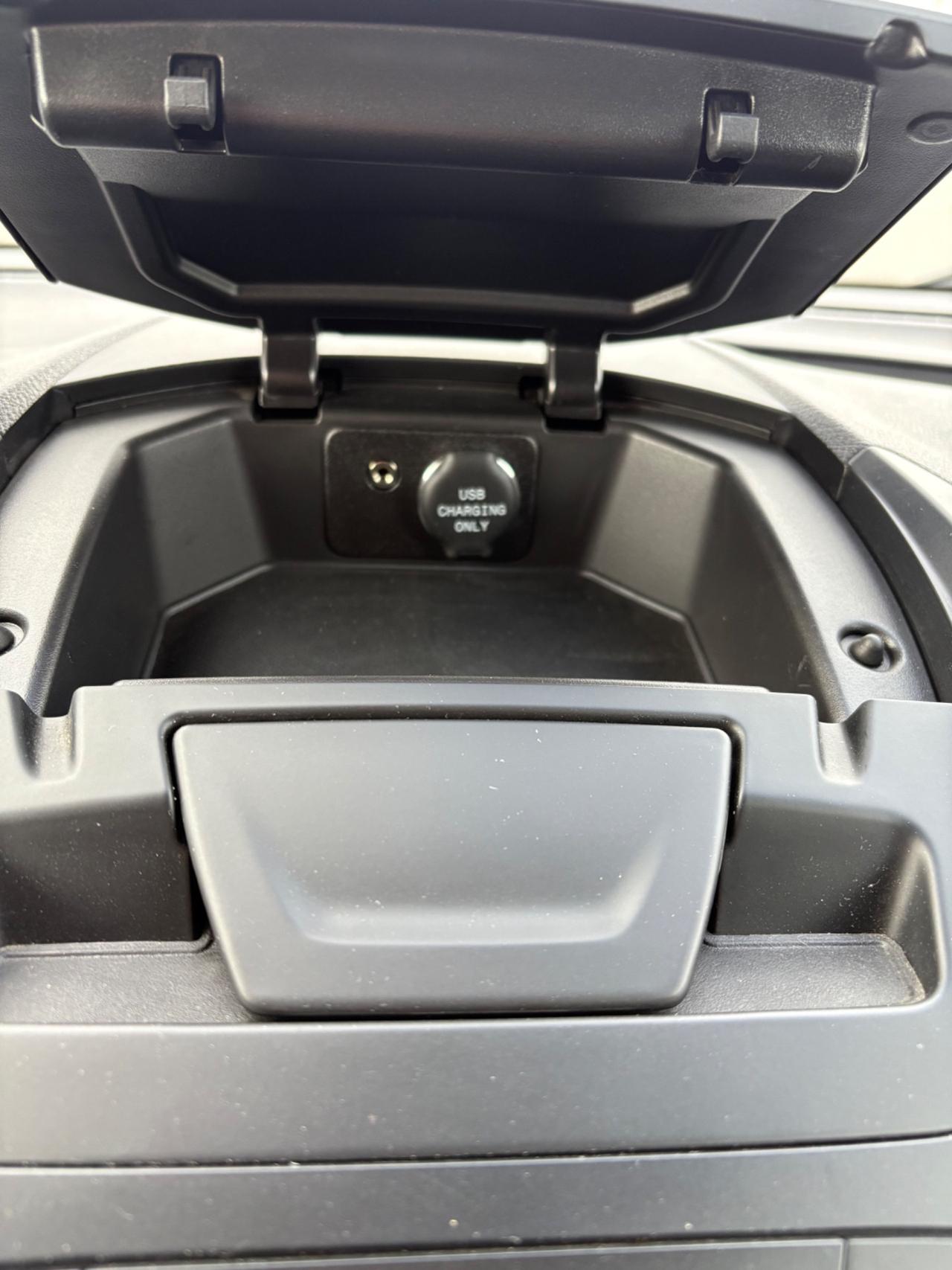 Ford Transit Courier 1.5 TDCi 75CV Van Entry