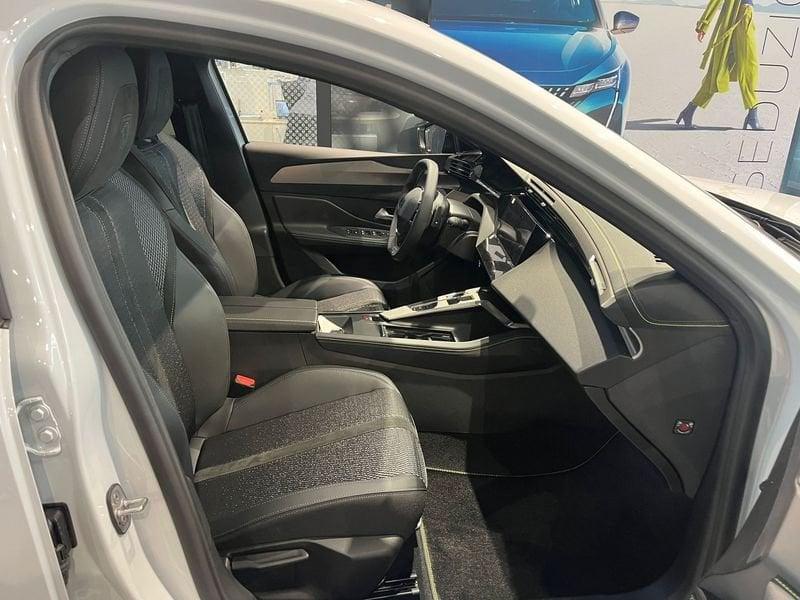 Peugeot 308 308 BlueHDi 130 S&S EAT8 GT