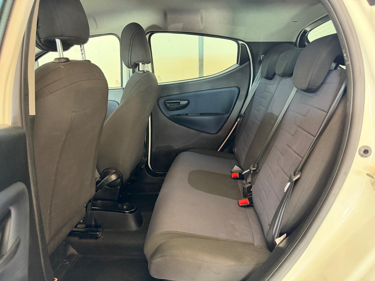 Lancia Ypsilon 1.0 FireFly 5 porte S&S Hybrid Gold Prezzo senza vincoli