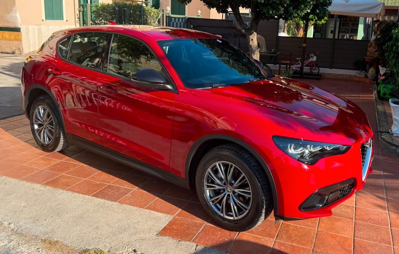 Alfa Romeo Stelvio NEW 2.2 TD 160cv AT8 RWD Super
