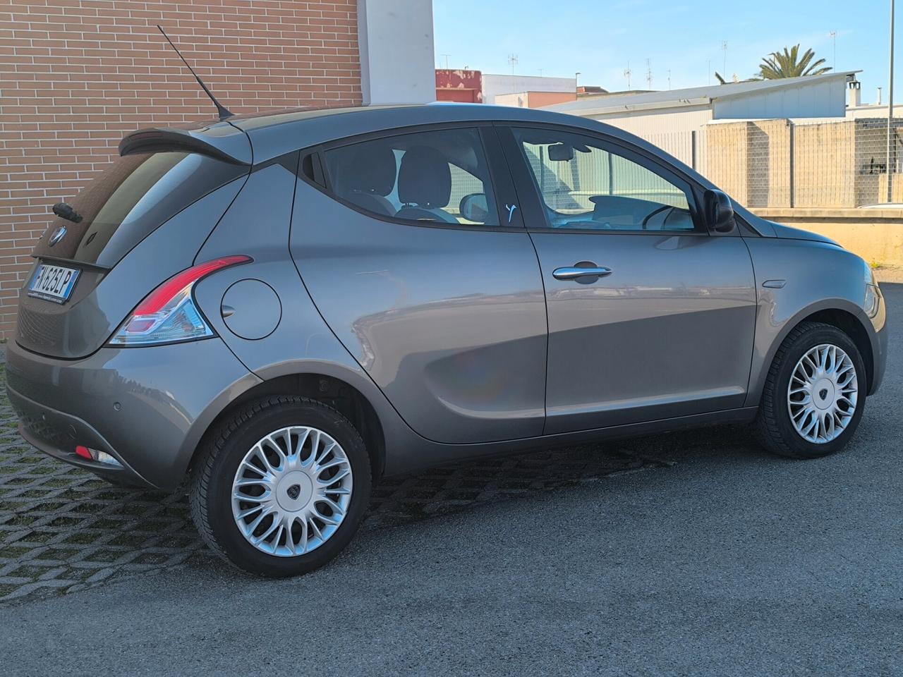 LANCIA YPSILON GOLD 1.3 DIESEL 06/2018 BLUETOOTH/SENS POST