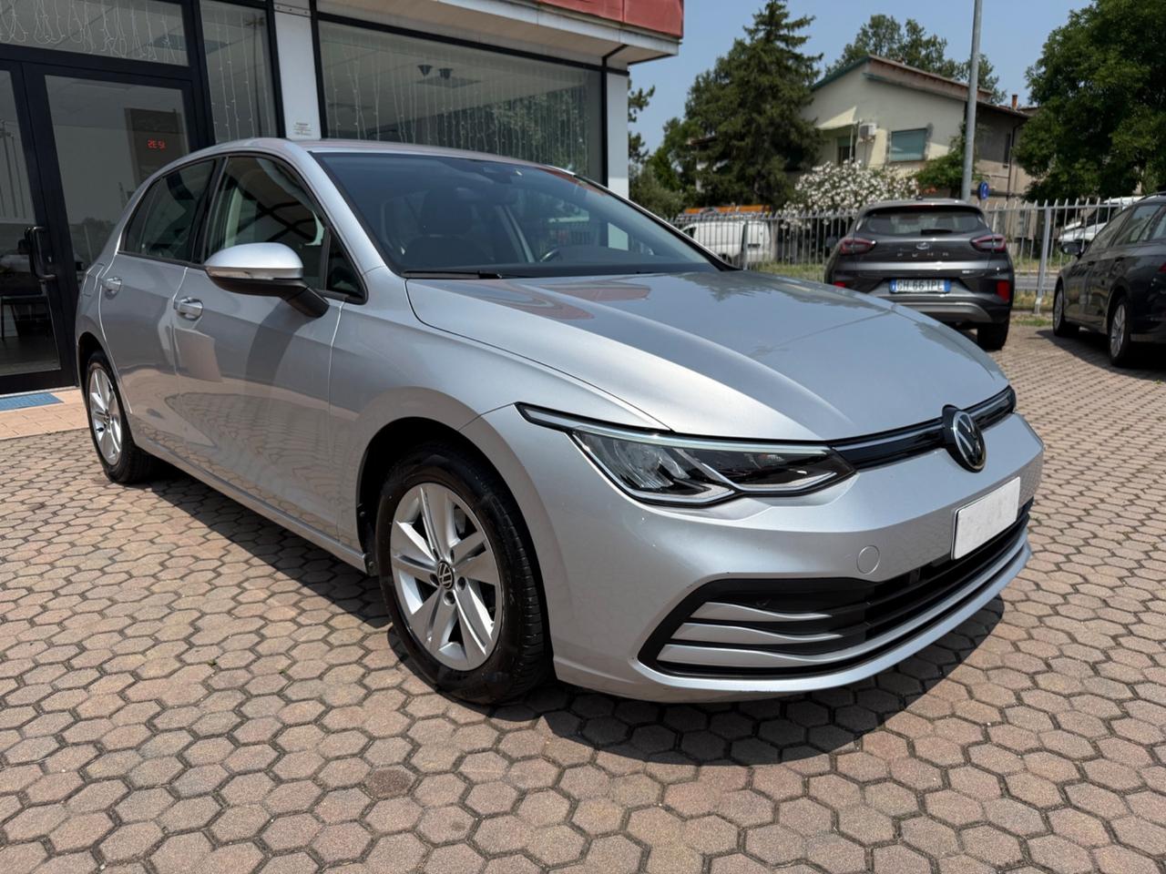 Volkswagen Golf 1.5 TGI DSG Life