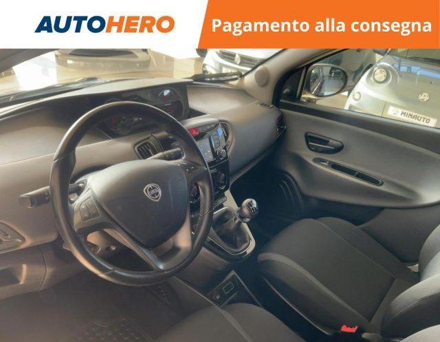 LANCIA Ypsilon 1.2 69 CV 5 porte Silver