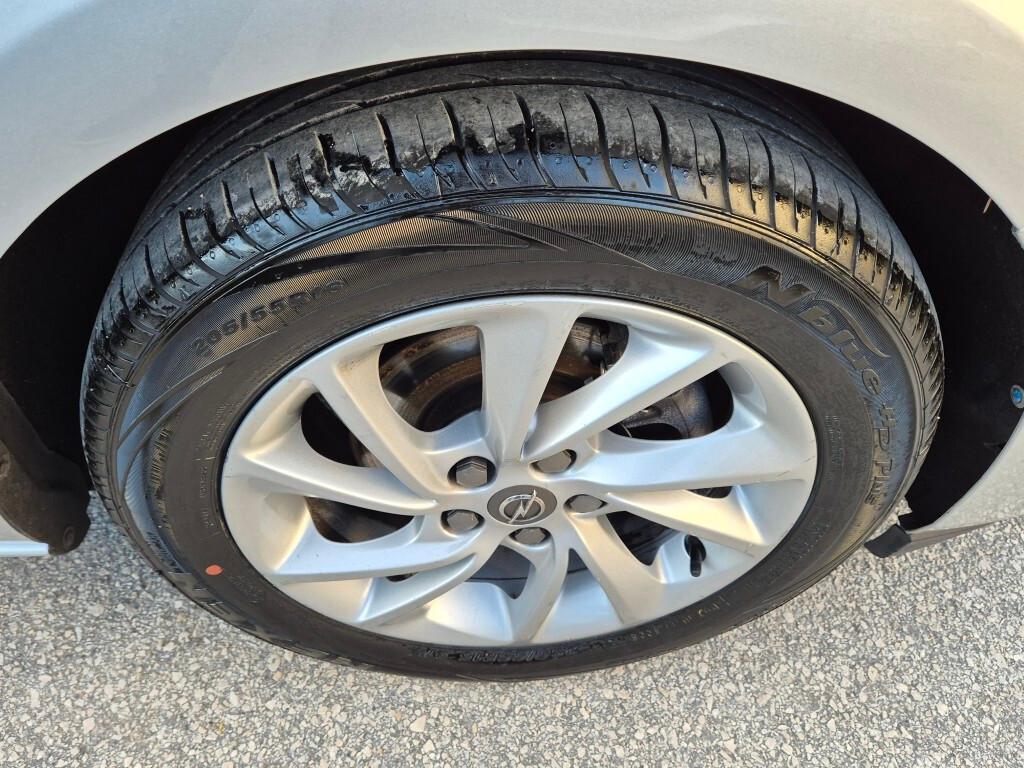 Opel Astra 1.5 CDTI 105 CV BERLINA 5 porte