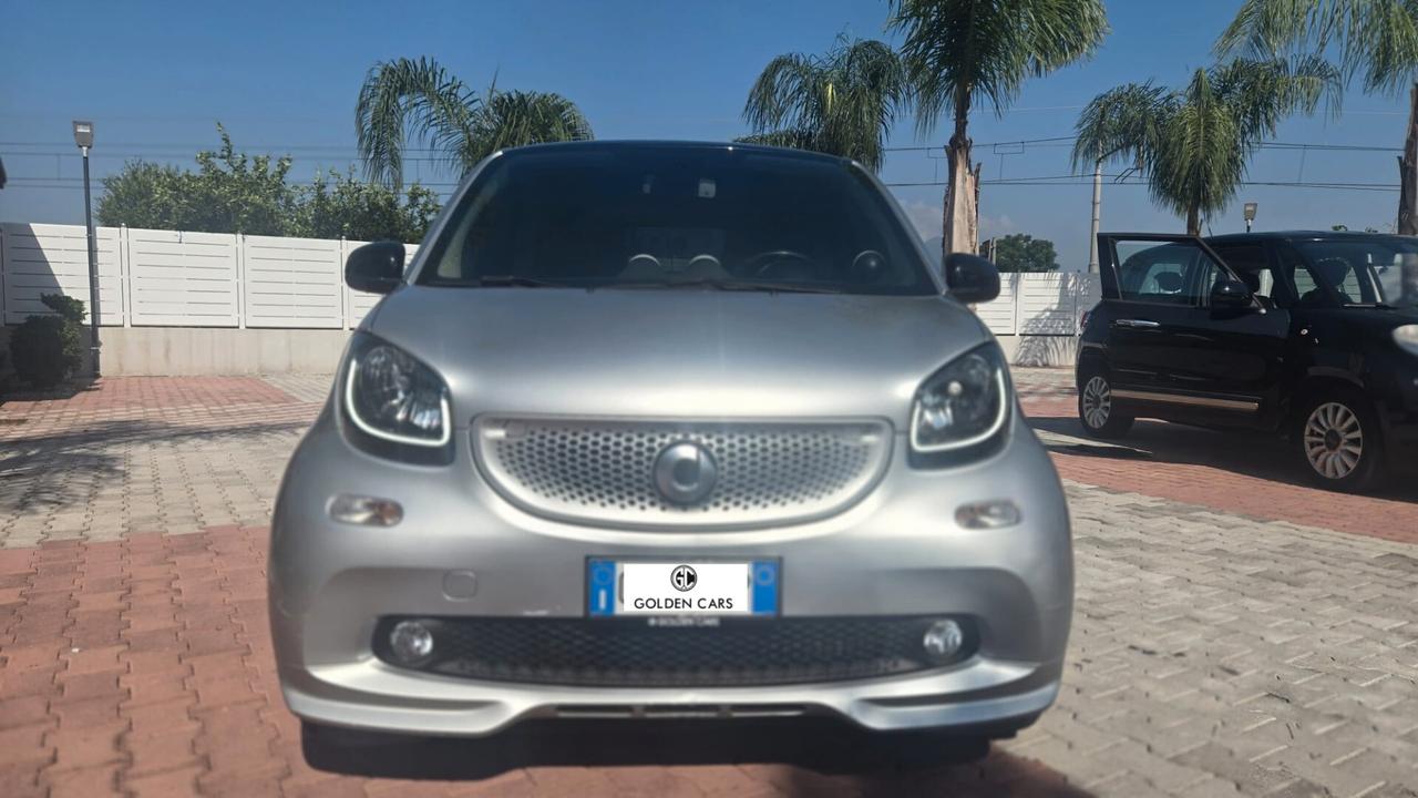 smart forTwo 1.0 Passion 71CV twinamic Uff Italy Nav Led Pelle