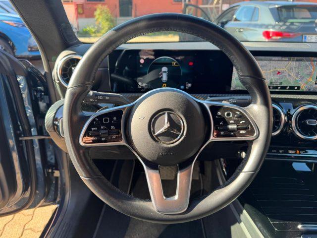 MERCEDES-BENZ CLA 180 d Automatic S.Brake Business Extra