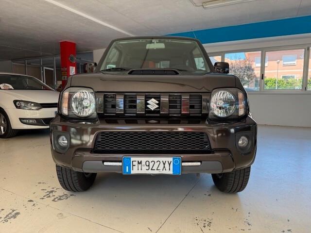 SUZUKI JIMNY 1.3 BENZINA 4X4 EVOLUTION PARI AL NUOVO!