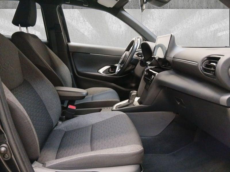 Toyota Yaris Cross 1.5h Orange Edition fwd 116cv e-cvt