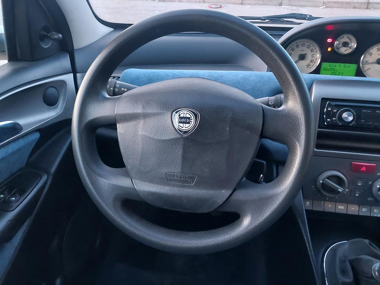 LANCIA YPSILON 1.2 SOLO 86.000 -10/2003