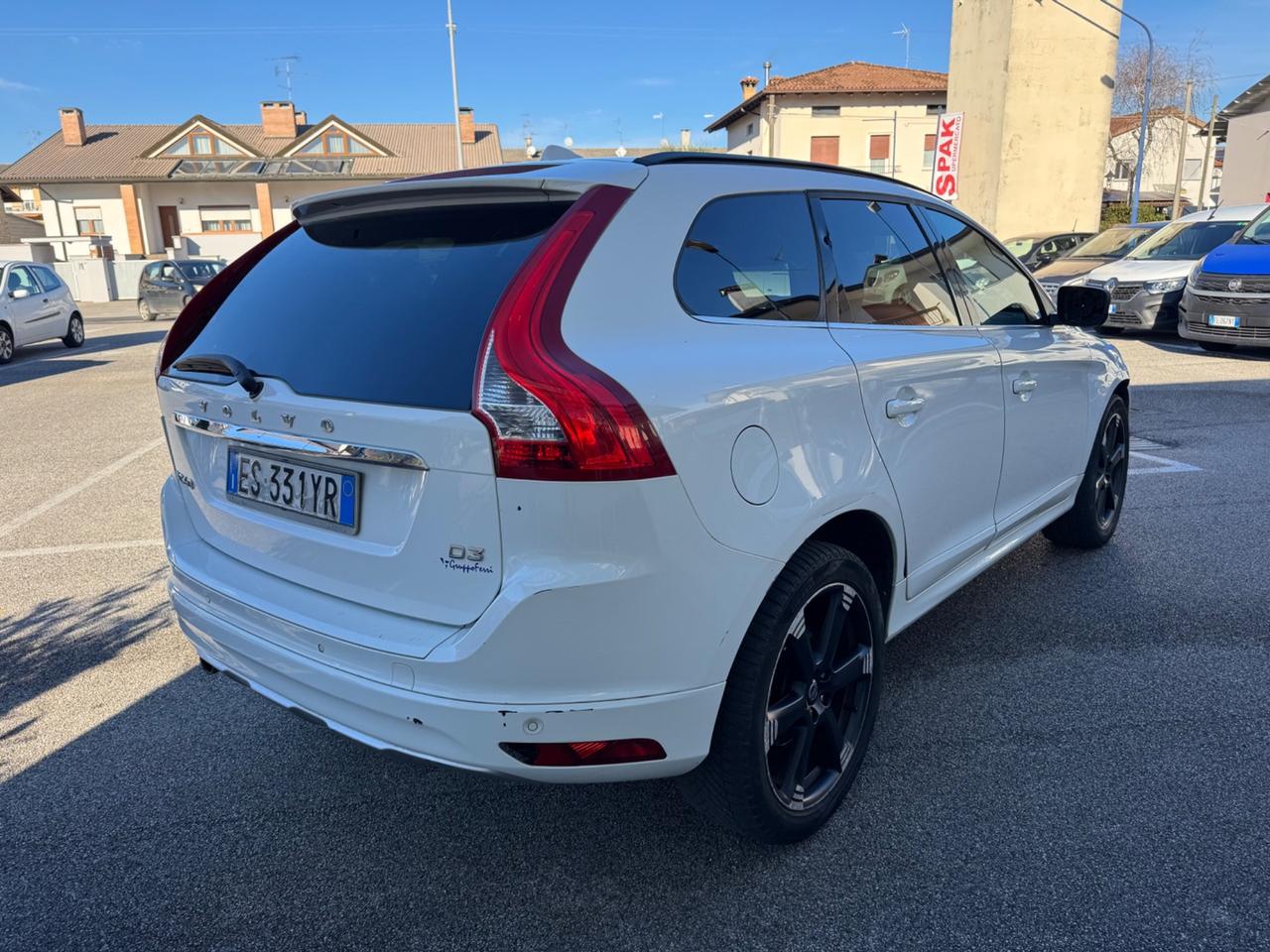 Volvo XC 60 XC60 D3 R-design Momentum