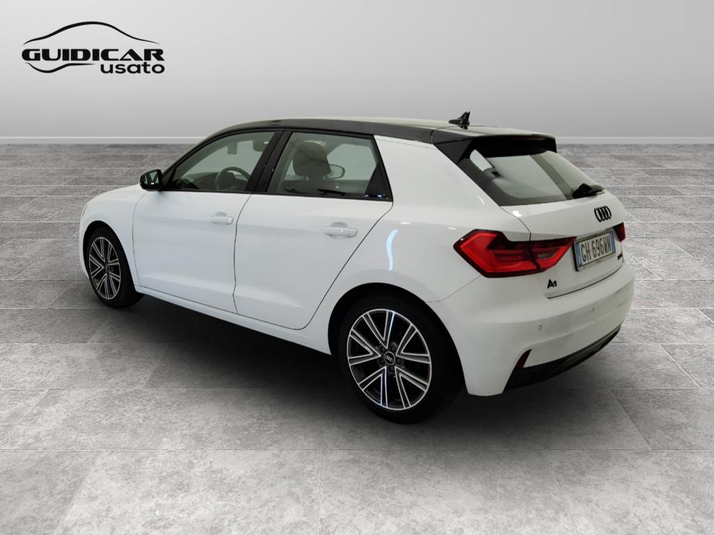 AUDI A1 II 2019 Sportback - A1 Sportback 30 1.0 tfsi Admired Adva