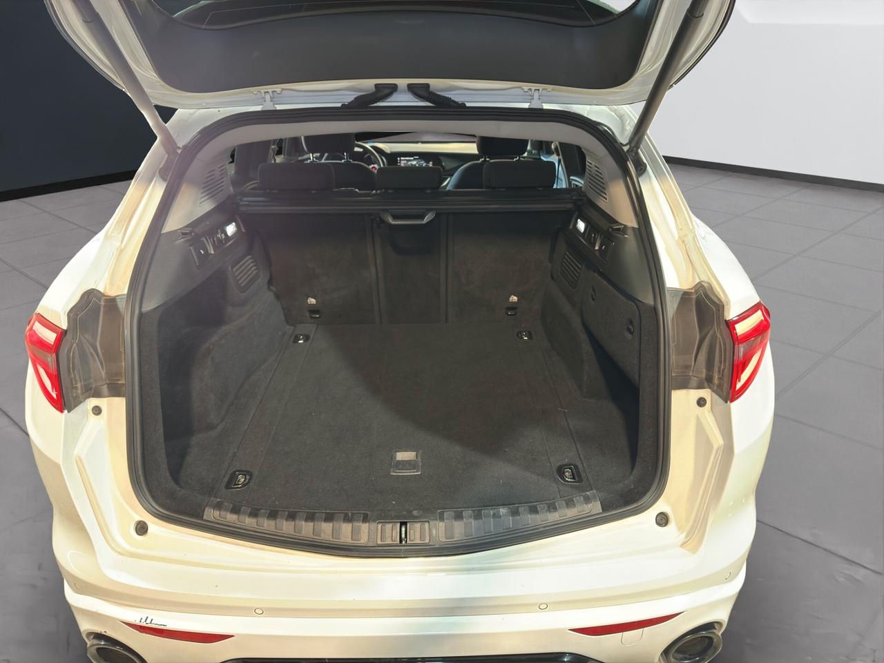 Alfa Romeo Stelvio 2.2 Turbodiesel 190 CV AT8 Q4 Business