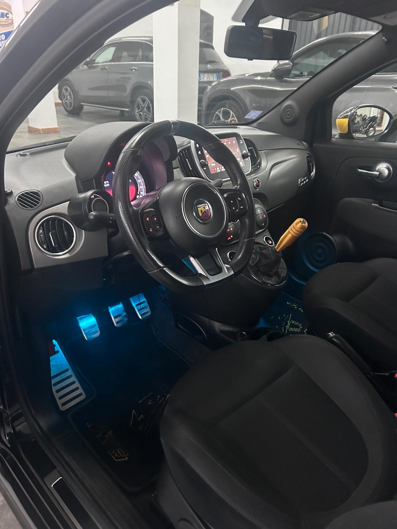 Abarth 595 1.4 Turbo T-Jet 160 CV Pista (Monza)