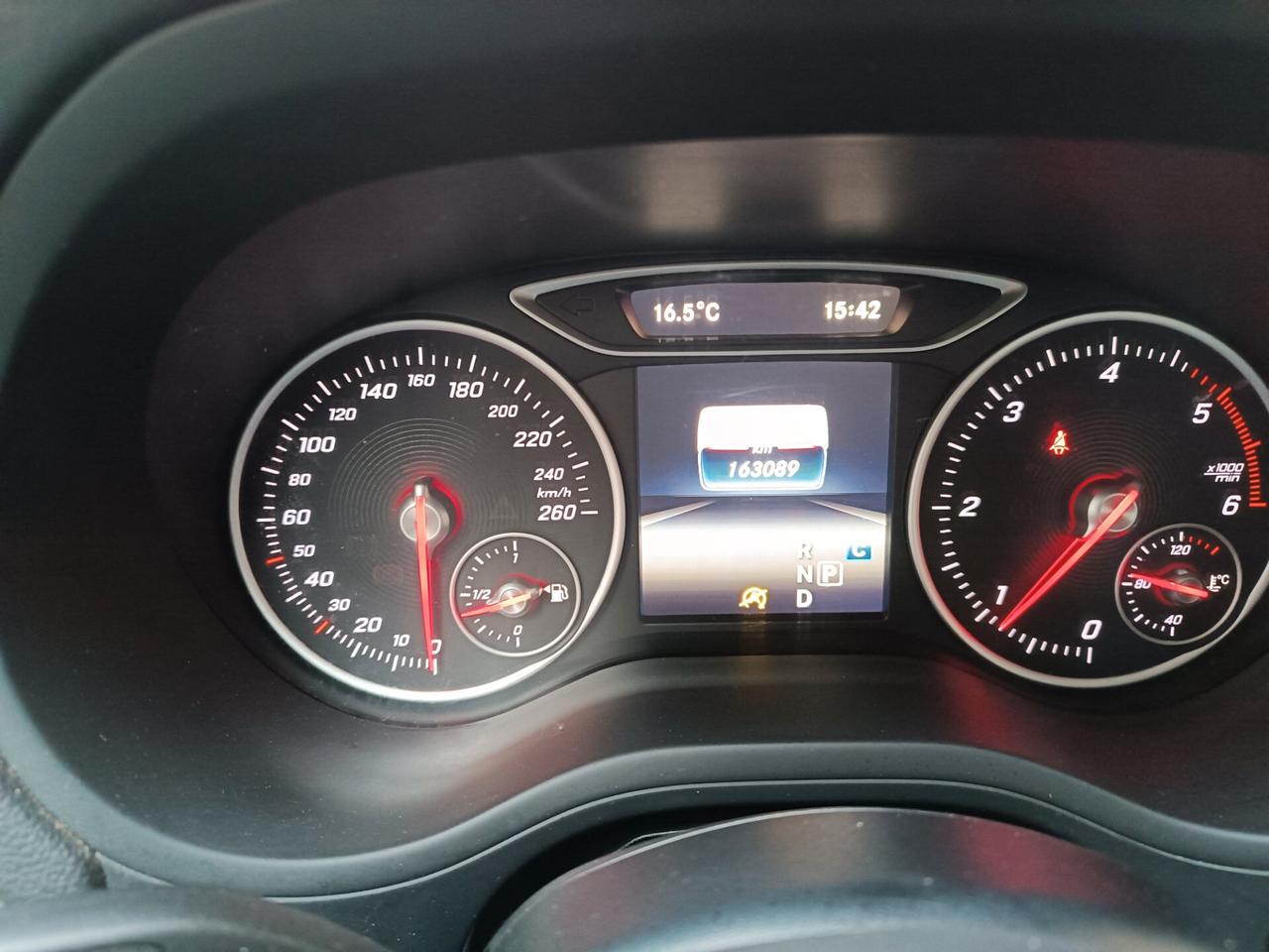 Mercedes-benz B 180 D 1500 110 CV Automatic AMG SPORT