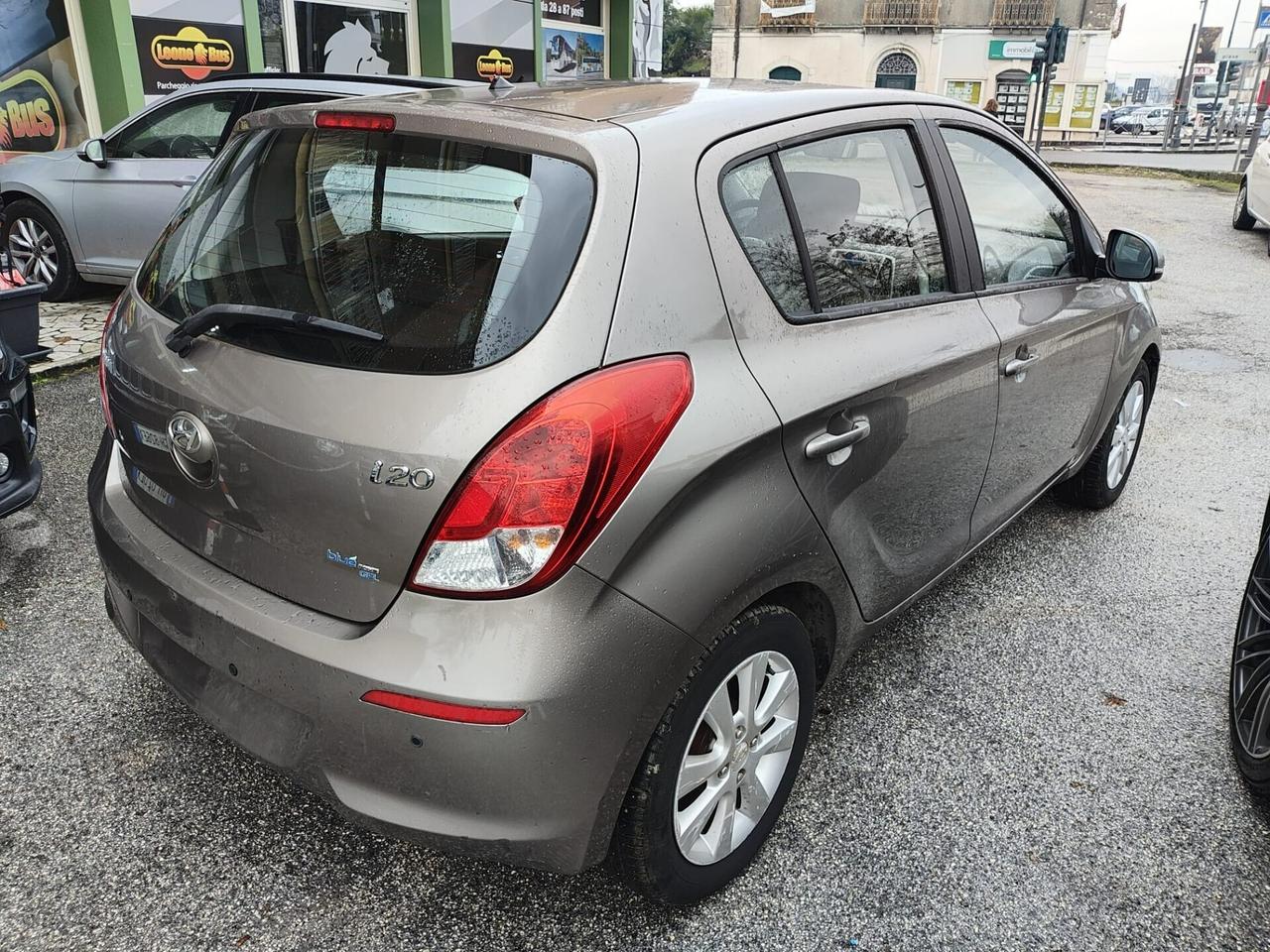 Hyundai i20 1.2 5p. BlueDrive GPL Sound Edition