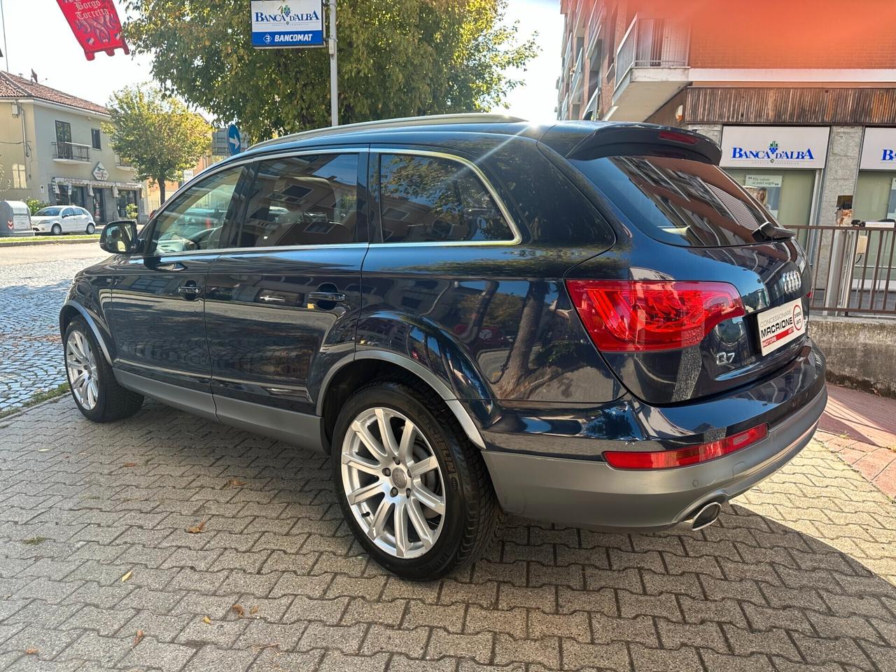 Audi Q7 4.2 V8 TDI quattro