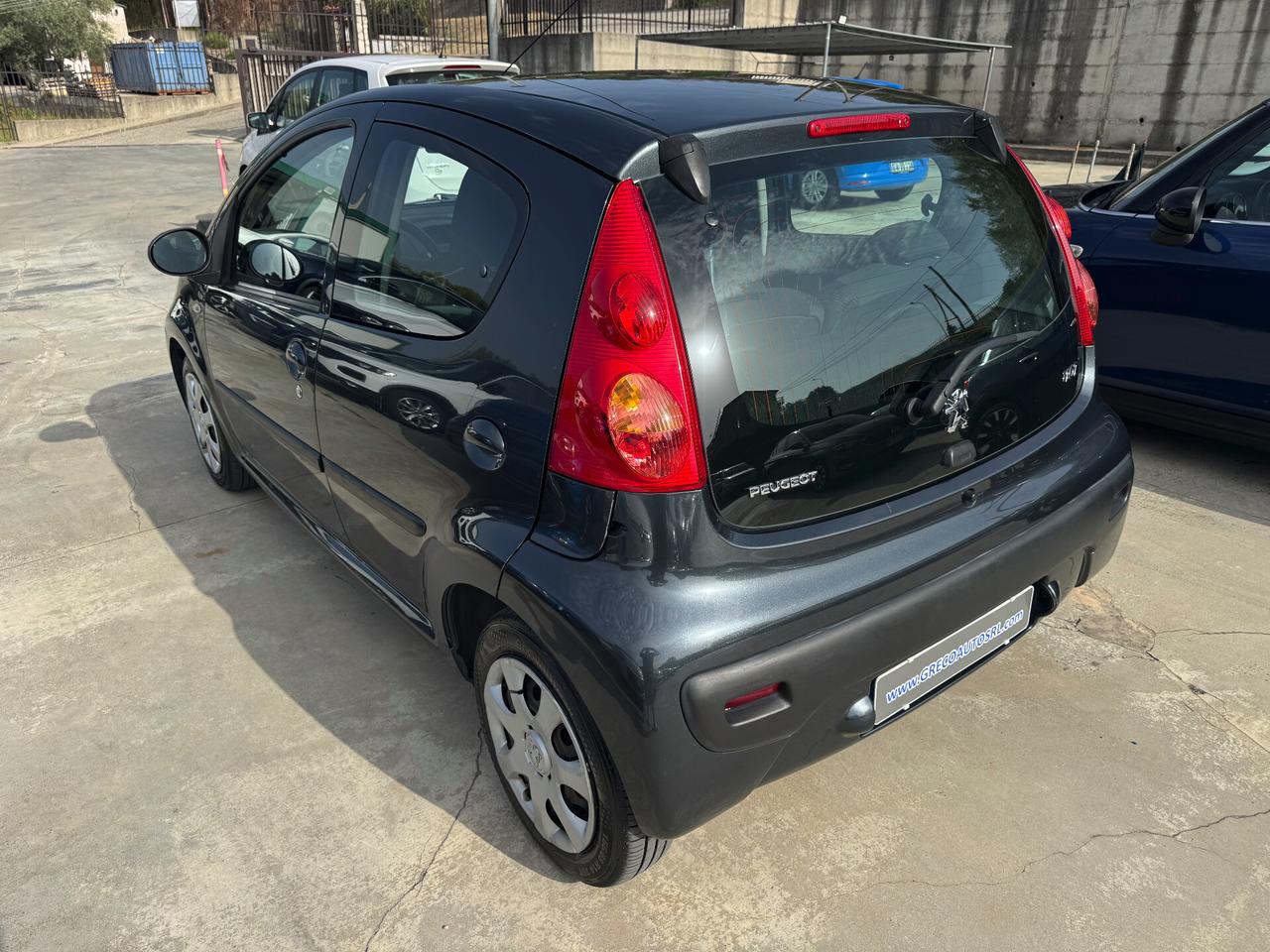 PEUGEOT 107 1.0 5porte *UNIPROPRIETARIO*/130.000KM
