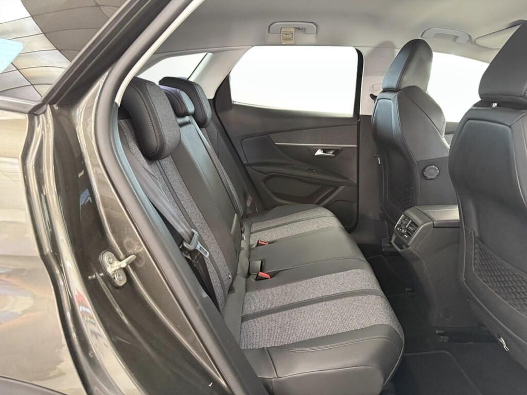 Peugeot 3008 1.2 PureTech Turbo Allure EAT