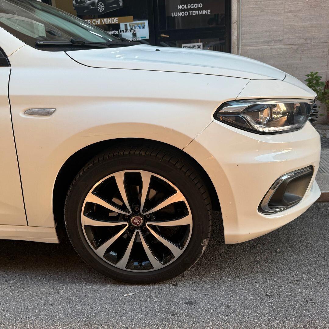 Fiat Tipo 1.6 Mjt S&S 5 porte - 120CV
