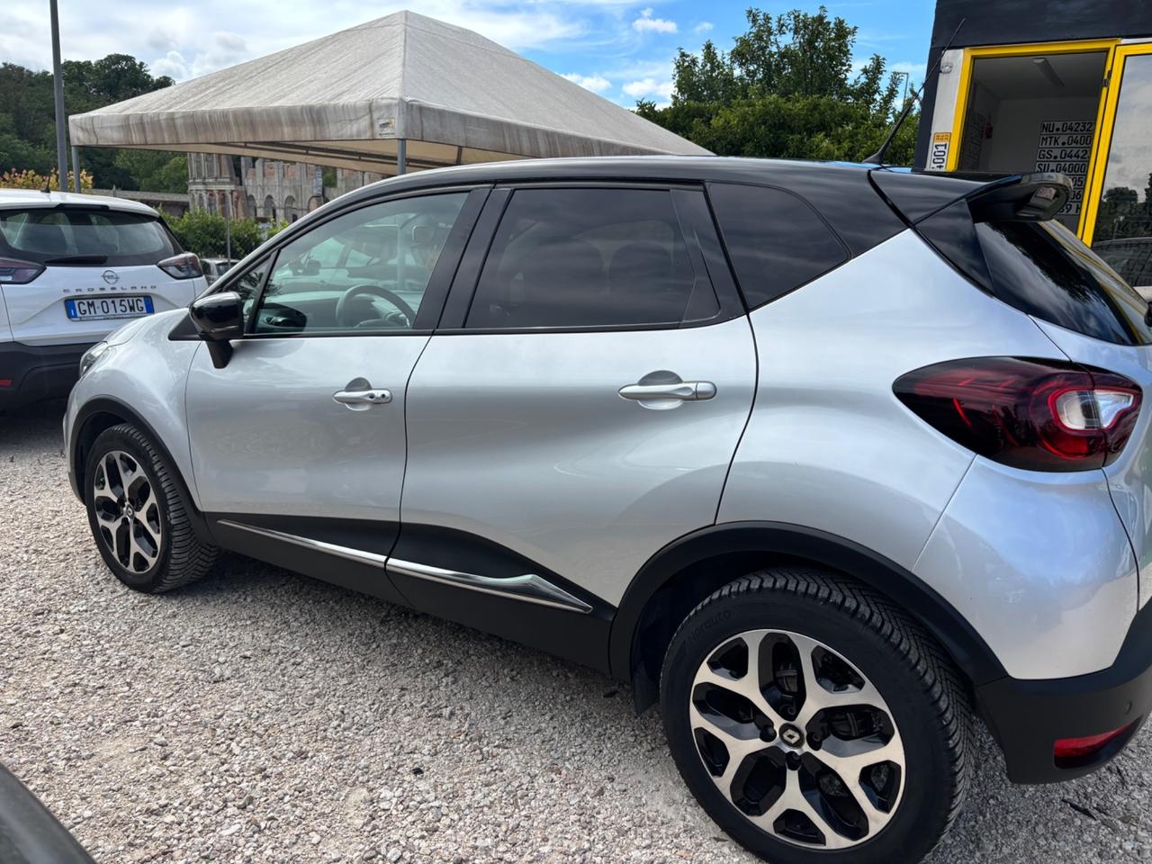 Renault Captur dCi 8V 90 CV EDC Initiale Paris