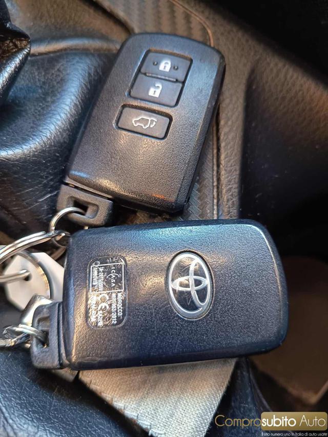 TOYOTA RAV 4 MY23 RAV4 2.0 D-4D 4WD Lounge