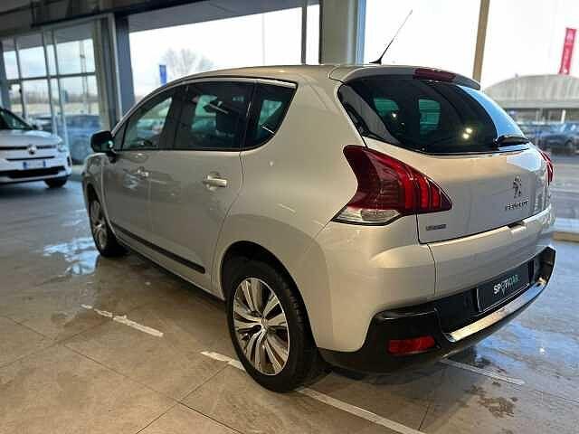 Peugeot 3008 BlueHDi 120 S&S Allure