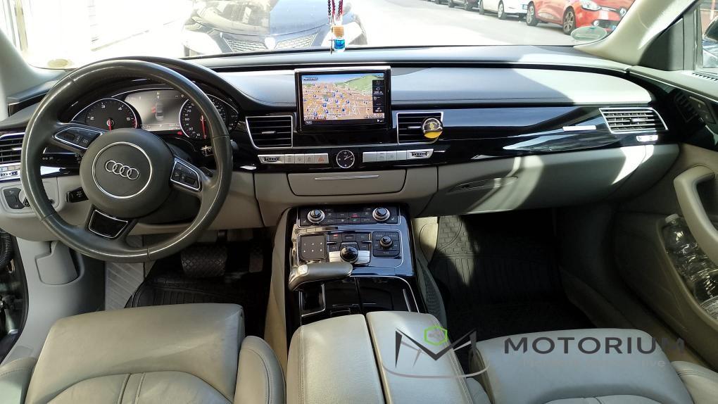 Audi A8 3.0 TDI 250 CV clean diesel quattro tiptronic