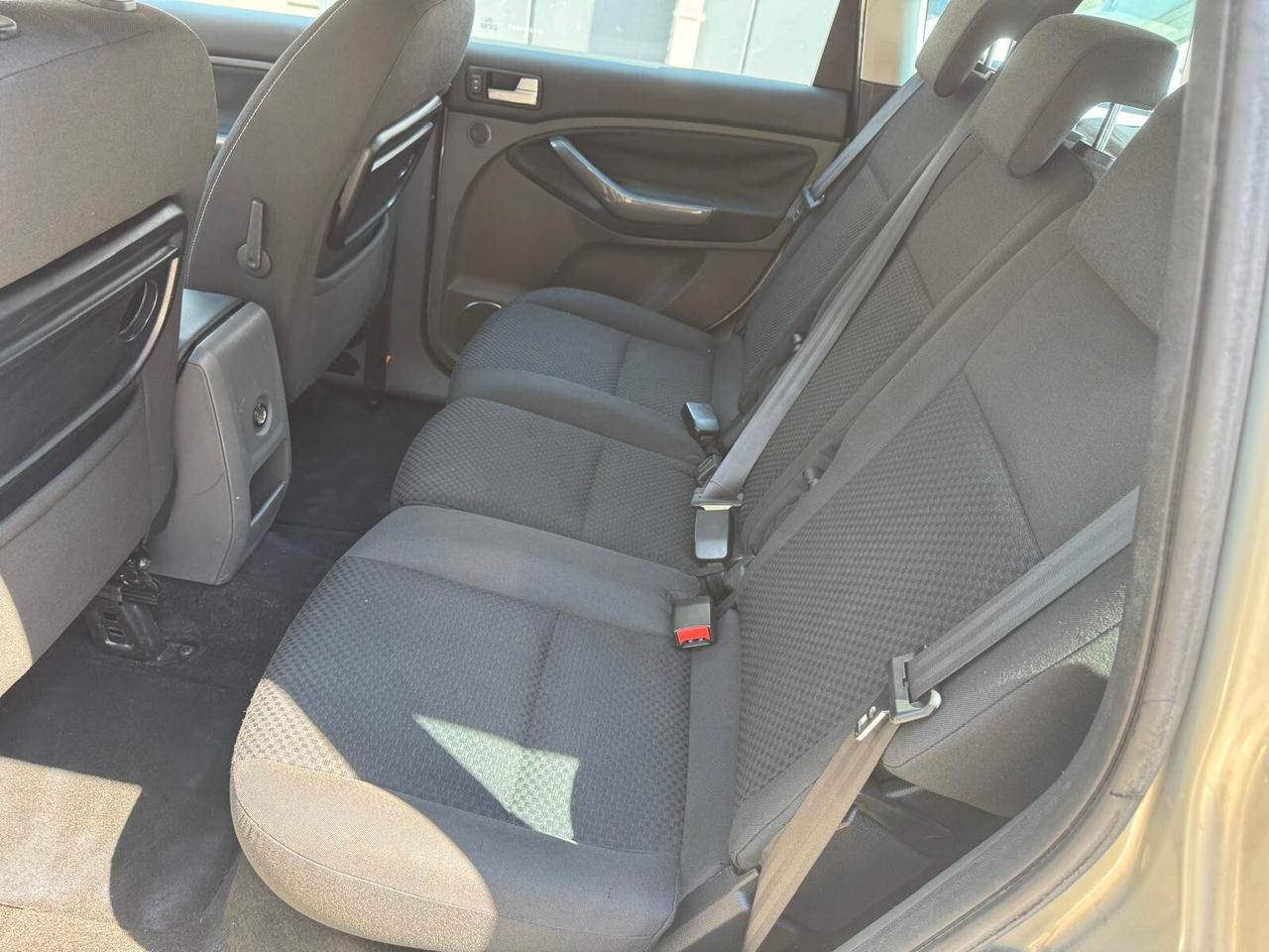 Ford C-Max 1.6 TDCi 110 CV Titanium DPF
