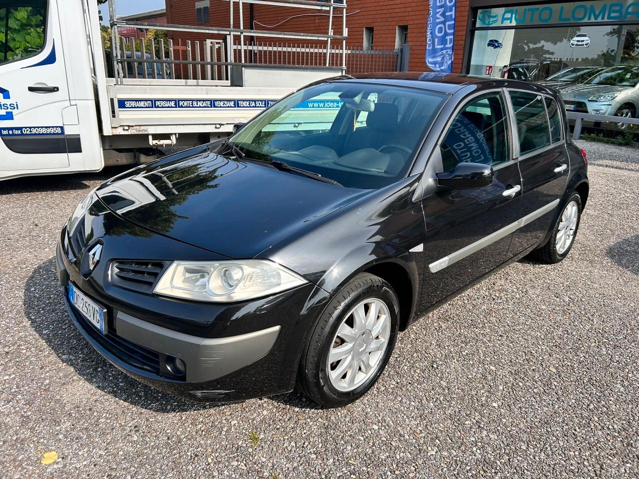 Renault Megane Mégane 1.6 16V 5 porte Pack SOLO COMMERCIANTI