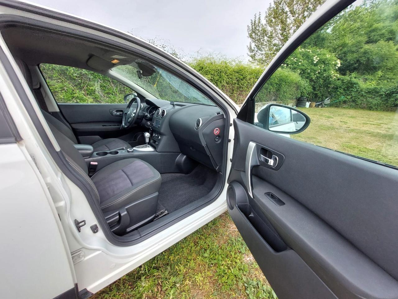 Nissan Qashqai 2.0 dCi DPF Tekna