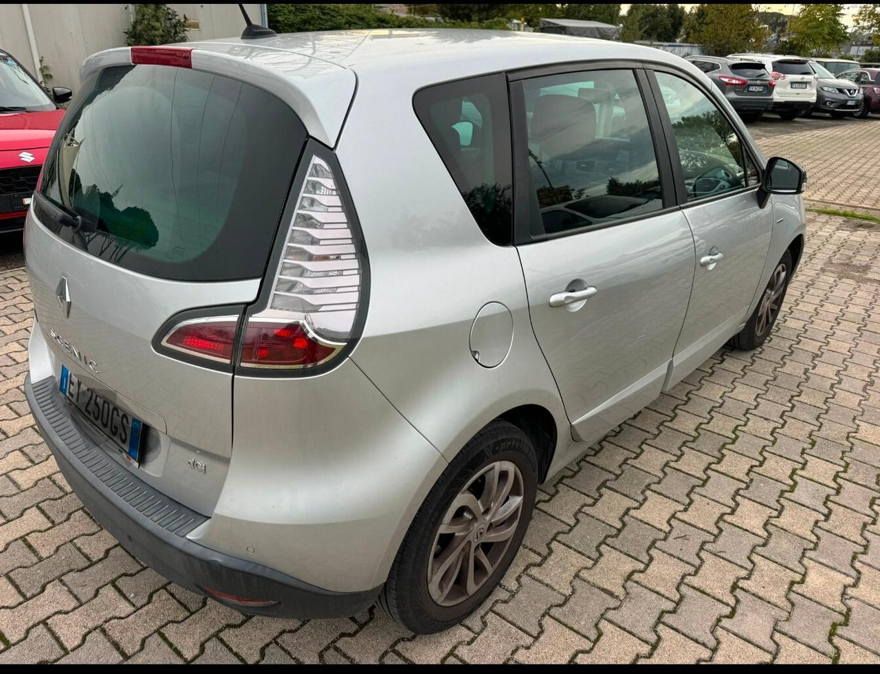 Renault Scenic Scénic XMod 1.5 dCi 110CV Start&Stop Energy