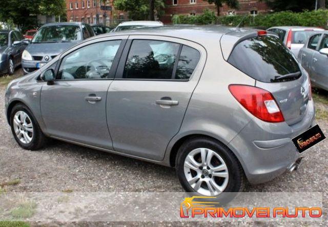 OPEL Corsa 1.2 5 porte GPL
