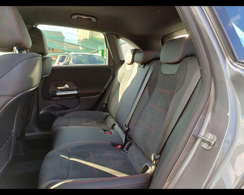 Mercedes-Benz Classe B B 180 d AMG Line Advanced Plus