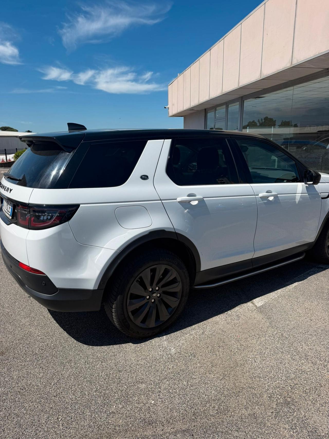 Land Rover Discovery Sport 2.0 eD4 163 CV 2WD R-Dynamic SE