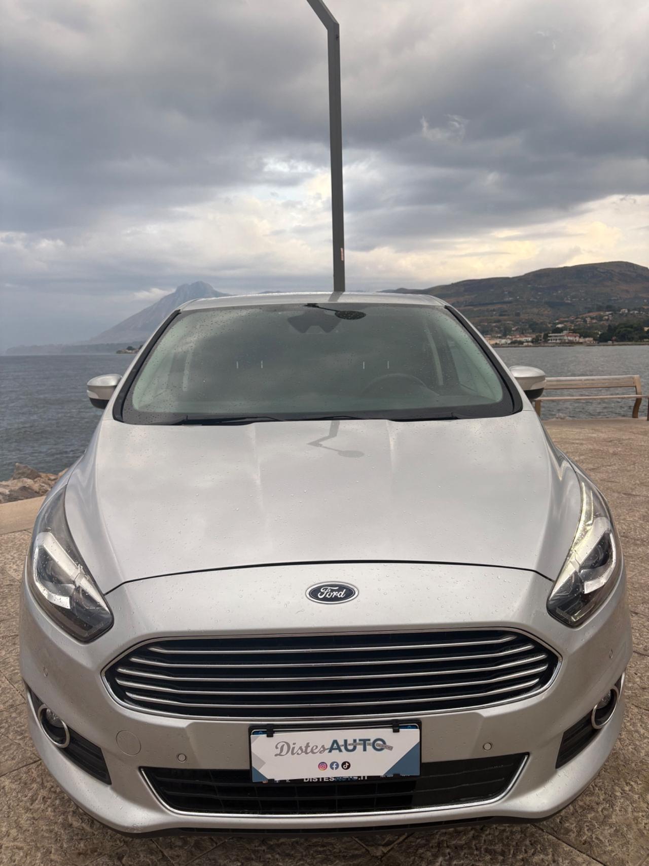 Ford S-Max 2.0 TDCi 150CV 7 posti Titanium