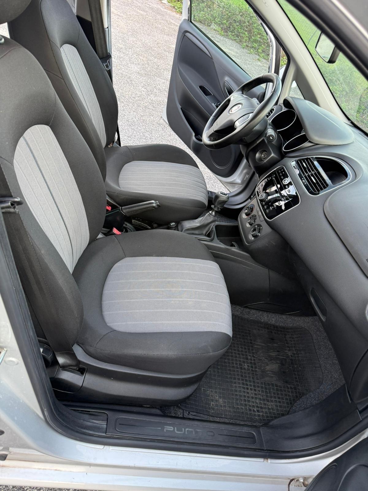 Fiat Punto 1.4 8V 5 porte Easypower Street