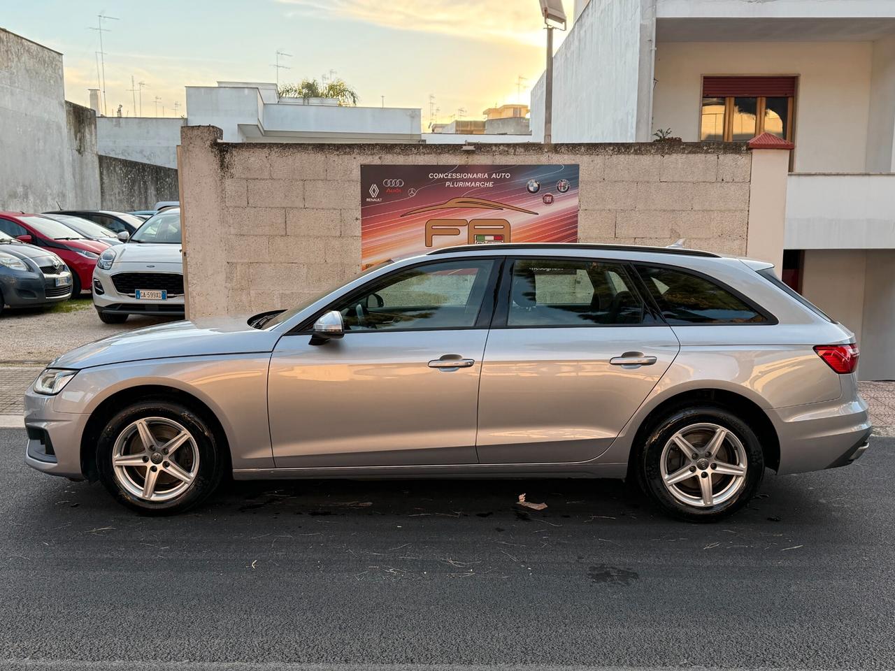 Audi A4 Avant 35 TDI 163CV Stronic NAVI LED - 2020