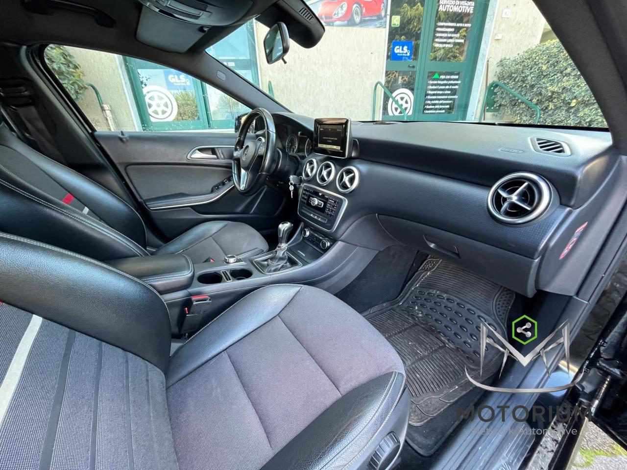 Mercedes A 180 CDI Dark Night edition