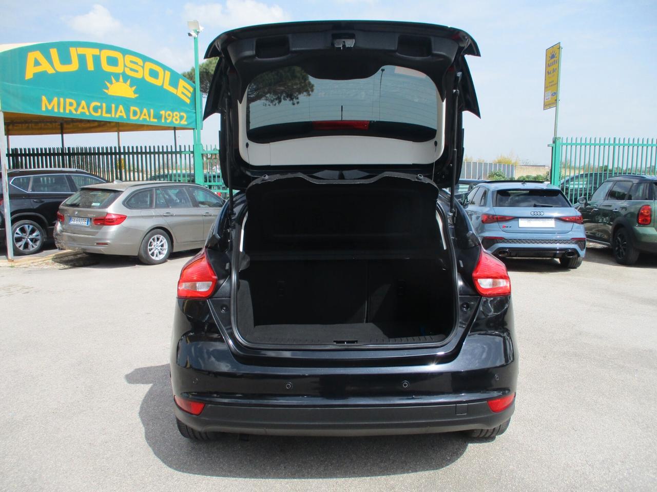 Ford Focus Ford Focus 1.5 TDCI 120CV E6 TITANIUM NAVI/PDC/XENON KM CERTI